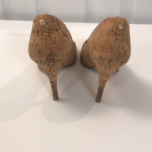 Stuart Weitzman cork, peep toe heels - Picture 3 of 6